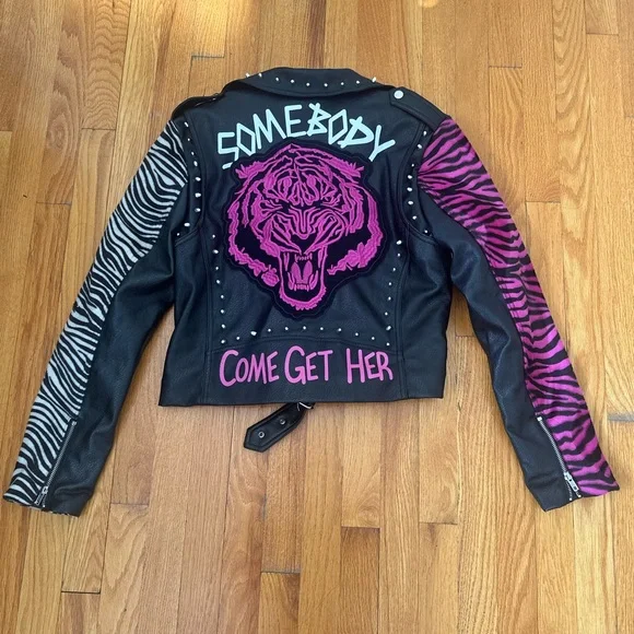 Edgy Black and Pink Leather Jacket with Studded Details - Picture 2 of 4